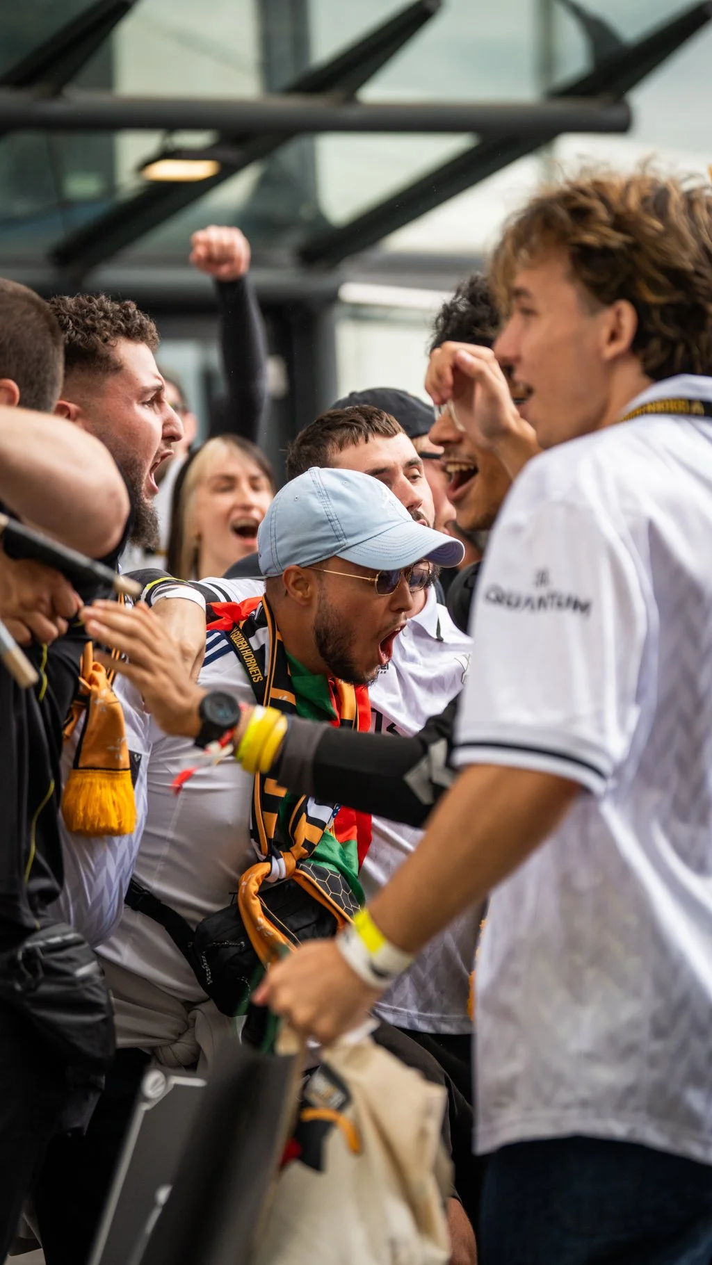ColasDeMaubeuge-DAY1-Crowds-05.jpg