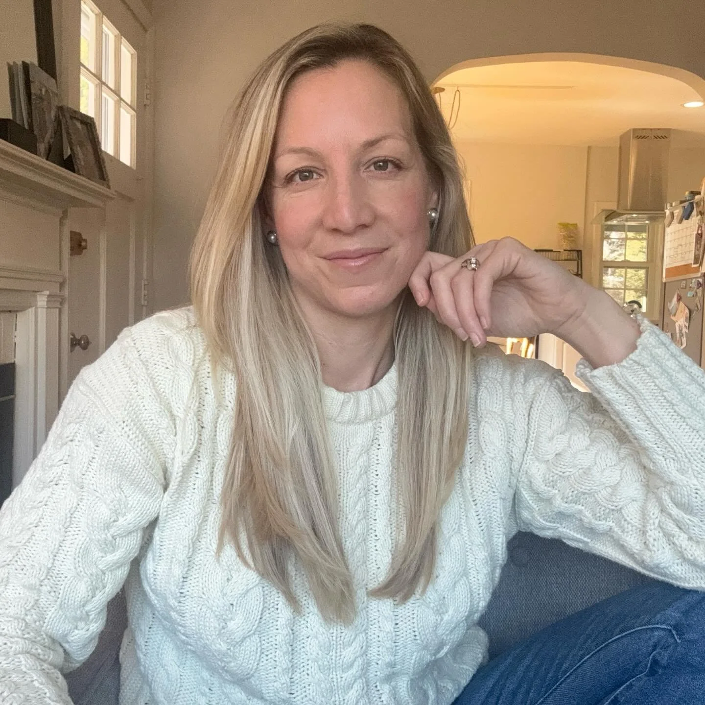 For the past few weeks, I've been enjoying a less distracting and more peaceful life by stepping away from Instagram. Honestly, it has made a huge difference! Because of this, I've decided to delete the app altogether and focus on being more present 