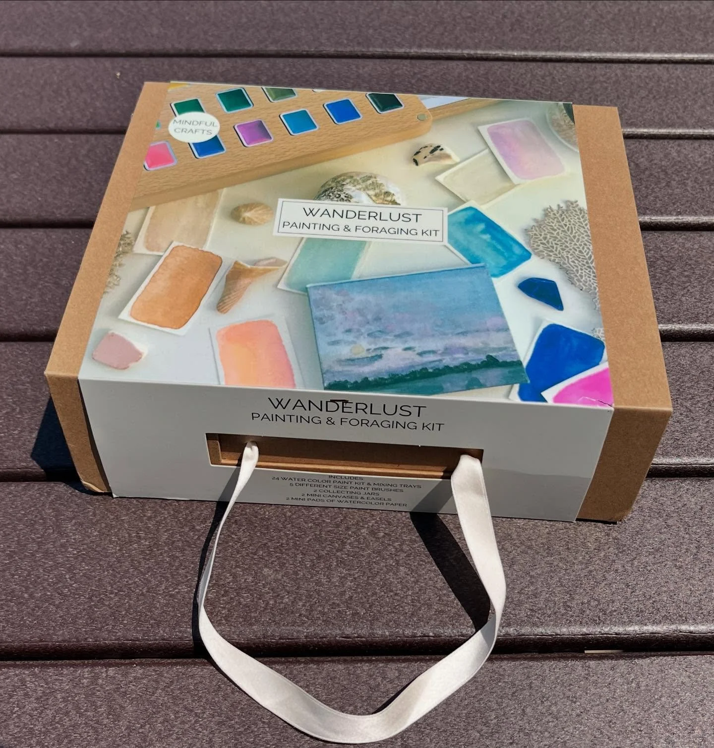 Getting back into watercolor thanks to this Wanderlust Kit from @on_the_horizon_  Thank you, @islaad. Get your own kit at https://onthehorizon.online/