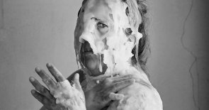 World premiere in Aarhus: EntmenschT [DehumaniseD]