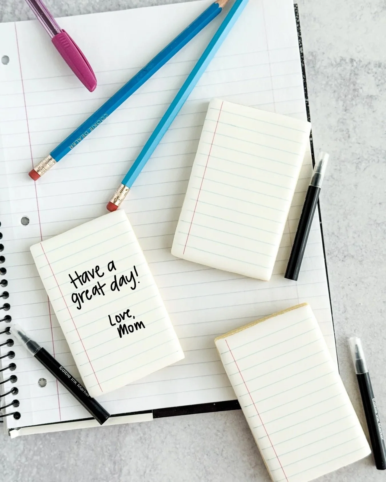 Leaving a note in your kiddos lunchbox? Good. 

Leaving a note in your kiddos lunchbox that they can eat?? Even better. 

Each lunchbox note cookie comes with a mini edible marker to write your own note! 

I&rsquo;ll have these and much more tomorrow