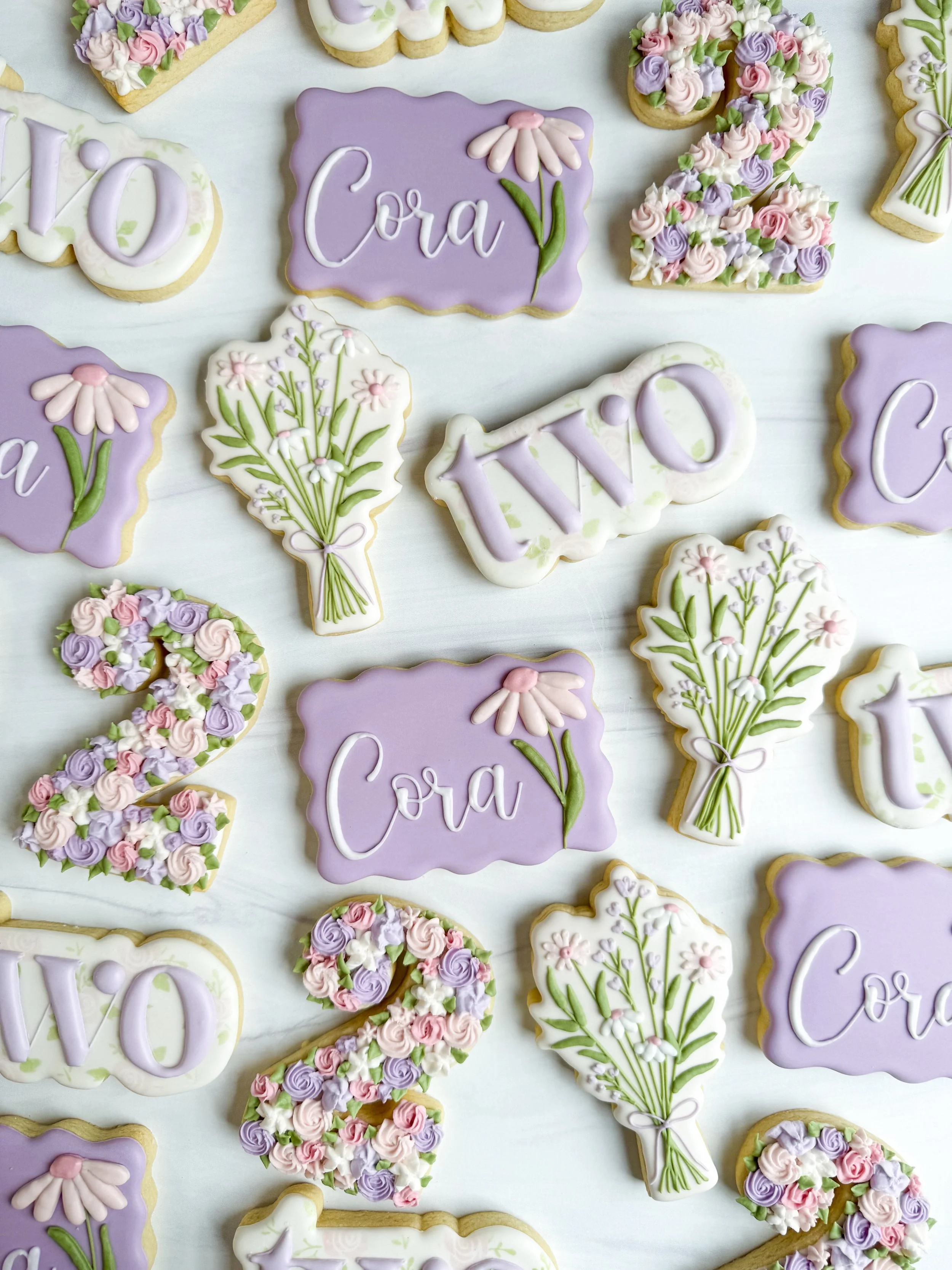 A pink and purple floral birthday- what more could a girl want? 💐