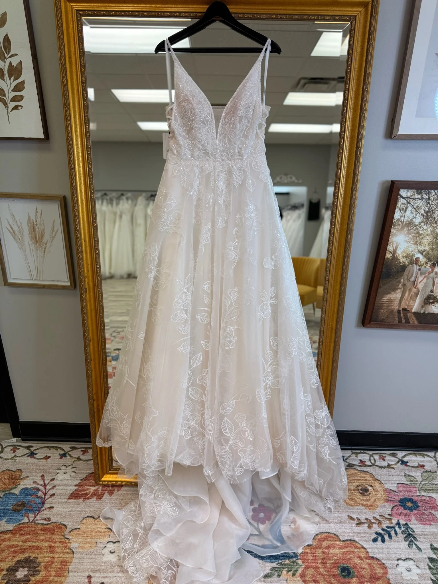 “WILLOW” - IVORY/BLUSH - SIZE 6