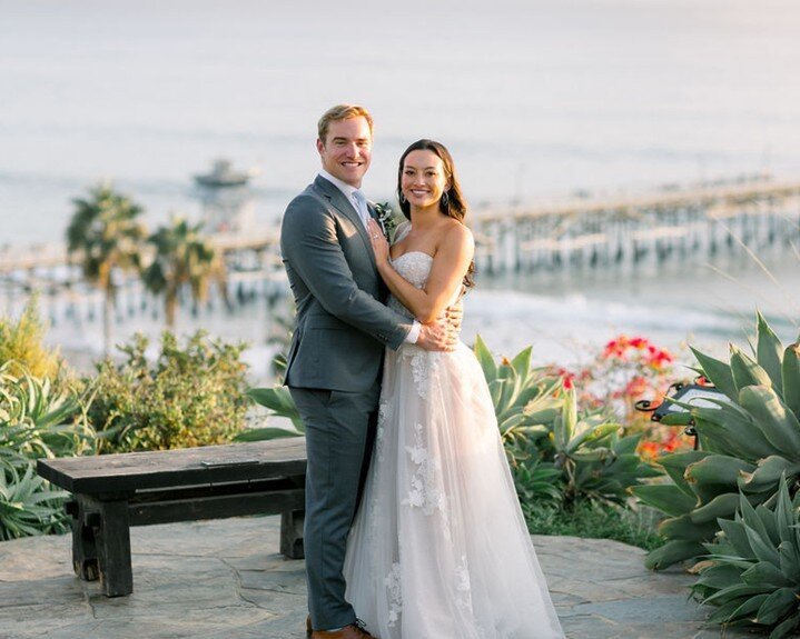 A dreamy &quot;I Do&quot; with that view 🌊⠀⠀⠀⠀⠀⠀⠀⠀⠀
.⠀⠀⠀⠀⠀⠀⠀⠀⠀
.⠀⠀⠀⠀⠀⠀⠀⠀⠀
Wedding planner &amp; designer: @trinaschmidtweddings⠀⠀⠀⠀⠀⠀⠀⠀⠀
Venue: @casaromanticaweddings⠀⠀⠀⠀⠀⠀⠀⠀⠀
Photography: @petulapeaphotography