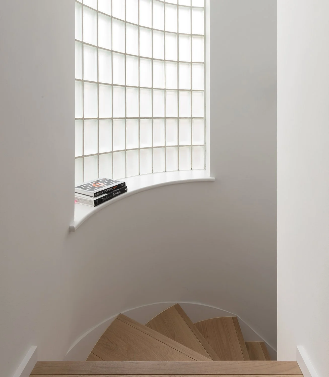 union-wharf-curved-window-on-staircase.jpg