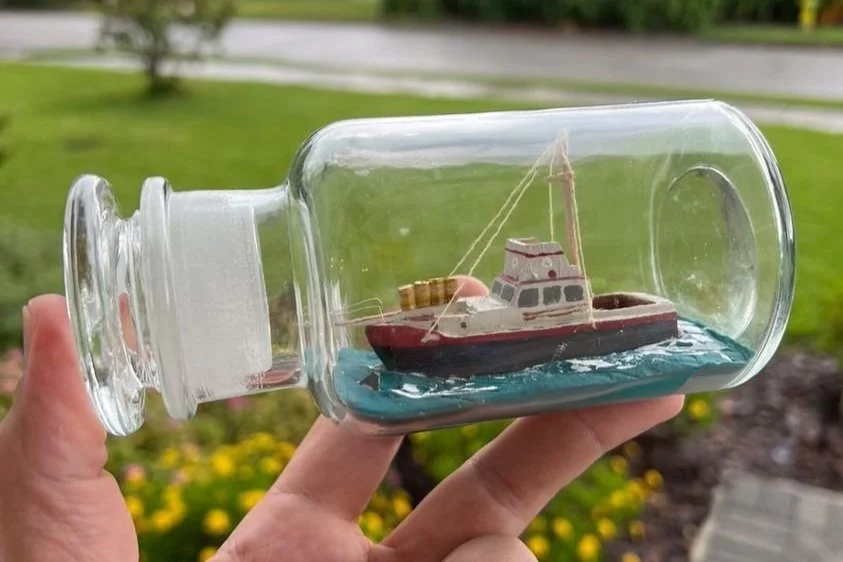 Jaws fan creates incredible handmade Orca in a bottle 