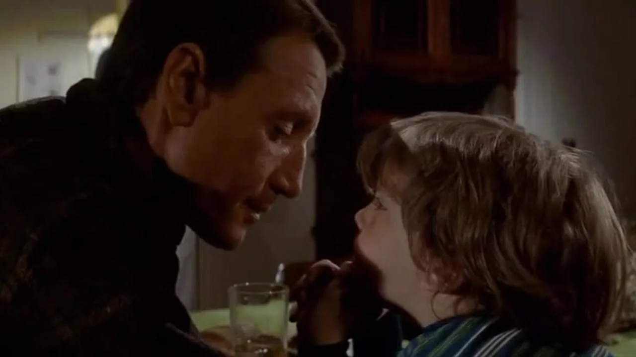 Why JAWS Is The Greatest 'Dad Movie' Ever Made