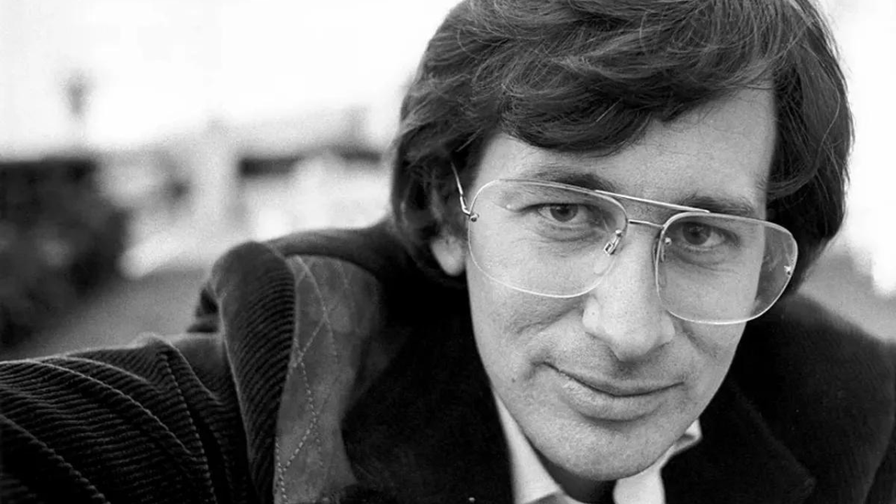 Steven Spielberg: The art of cinema in essay analysis