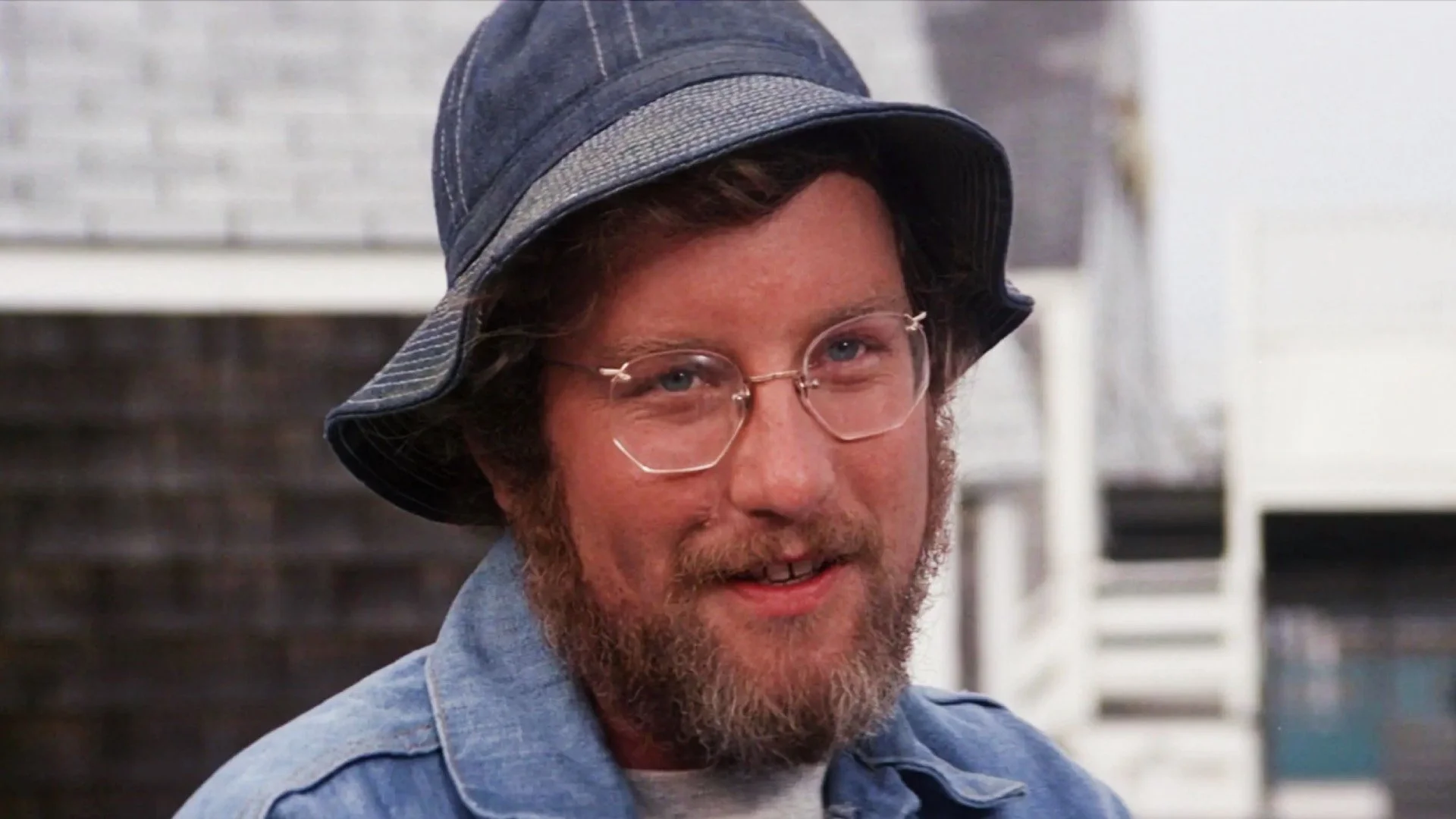 This was not an interview accident with JAWS star Richard Dreyfuss