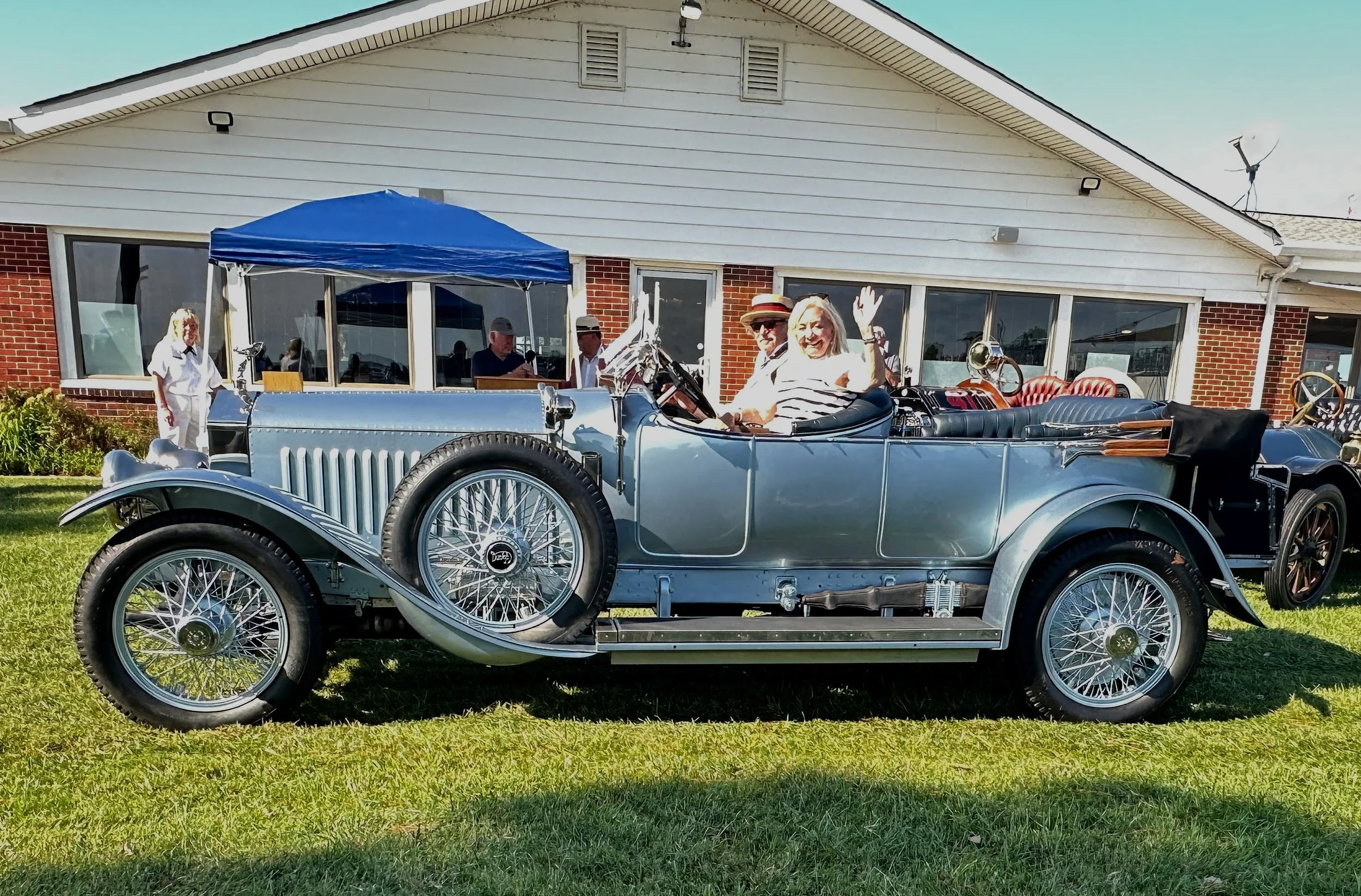 1915SilvGhost.jpg