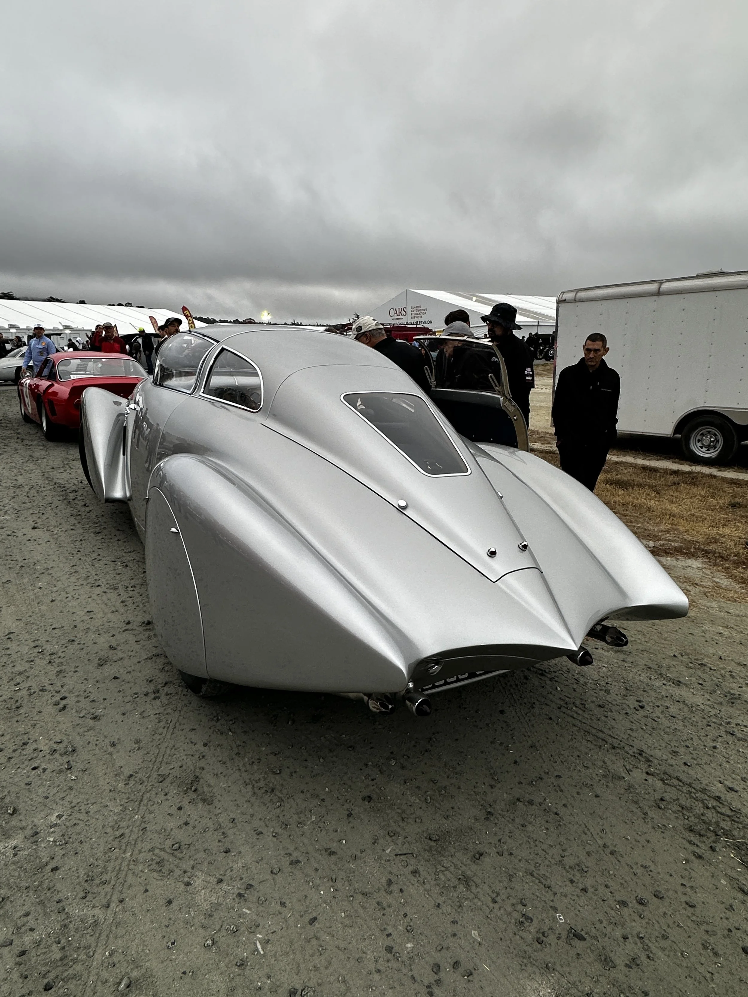 11-prewar-elegance-2.jpg