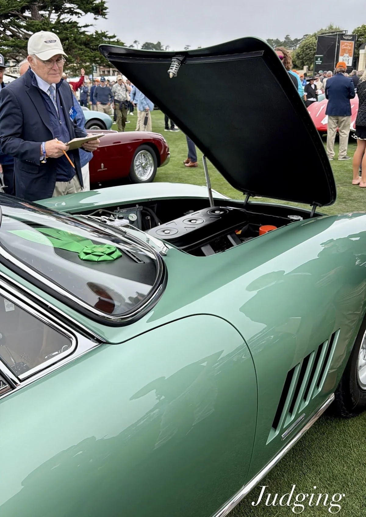 03-ferrari-275-gtb-judging.jpg