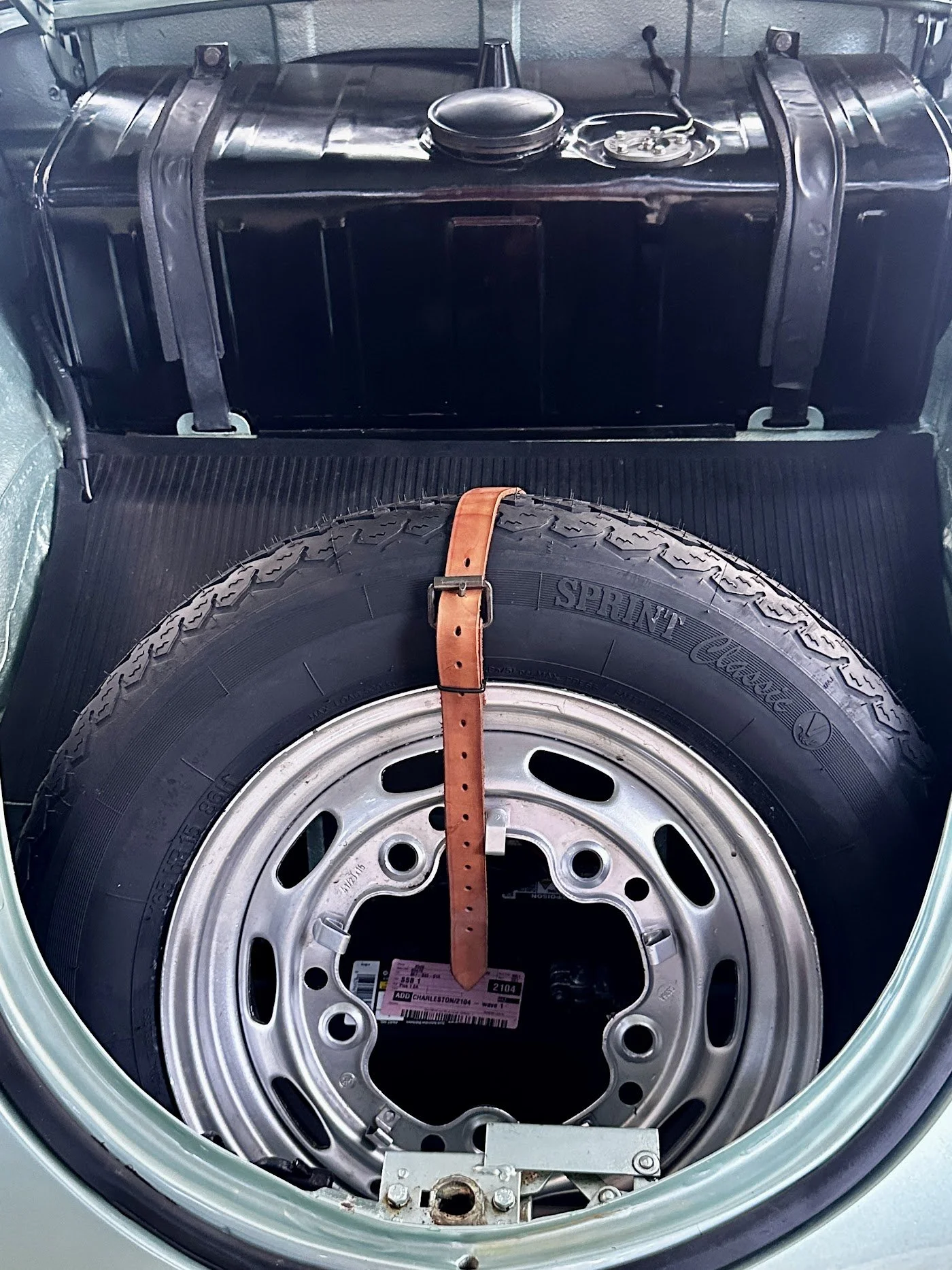 12-portrait-porsche-356-speedster.jpg