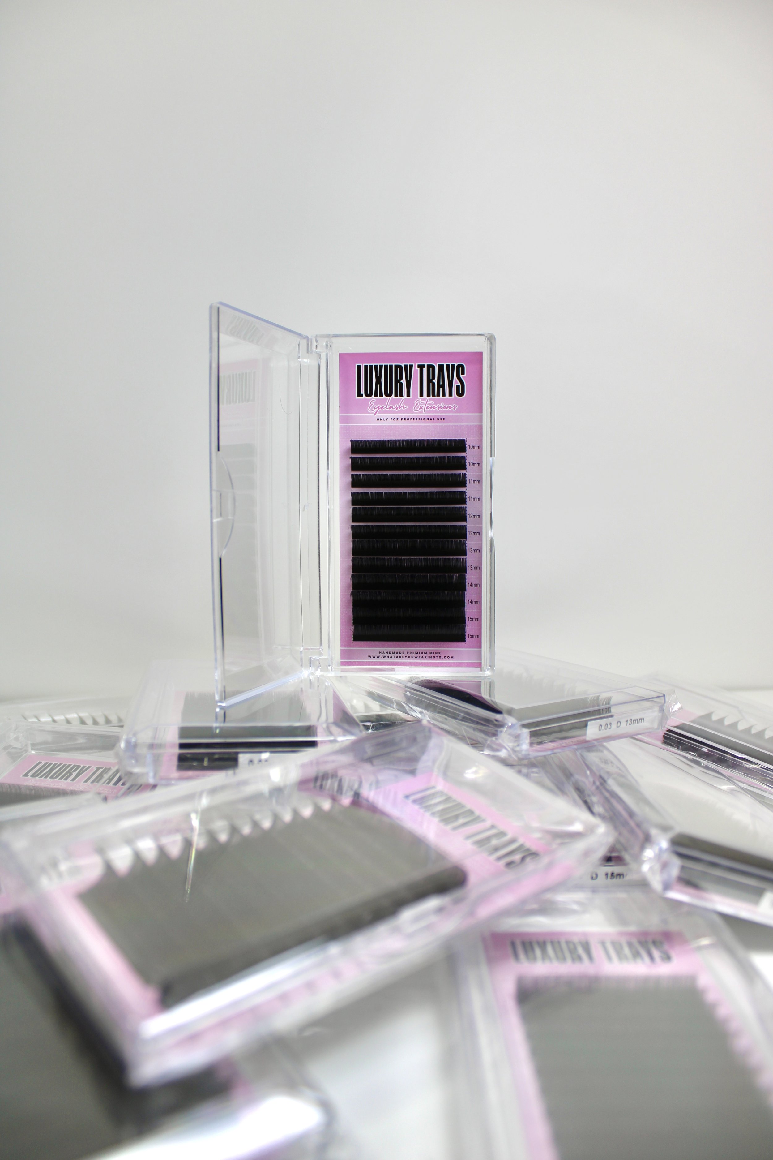 0.05 D Luxury Lash Tays