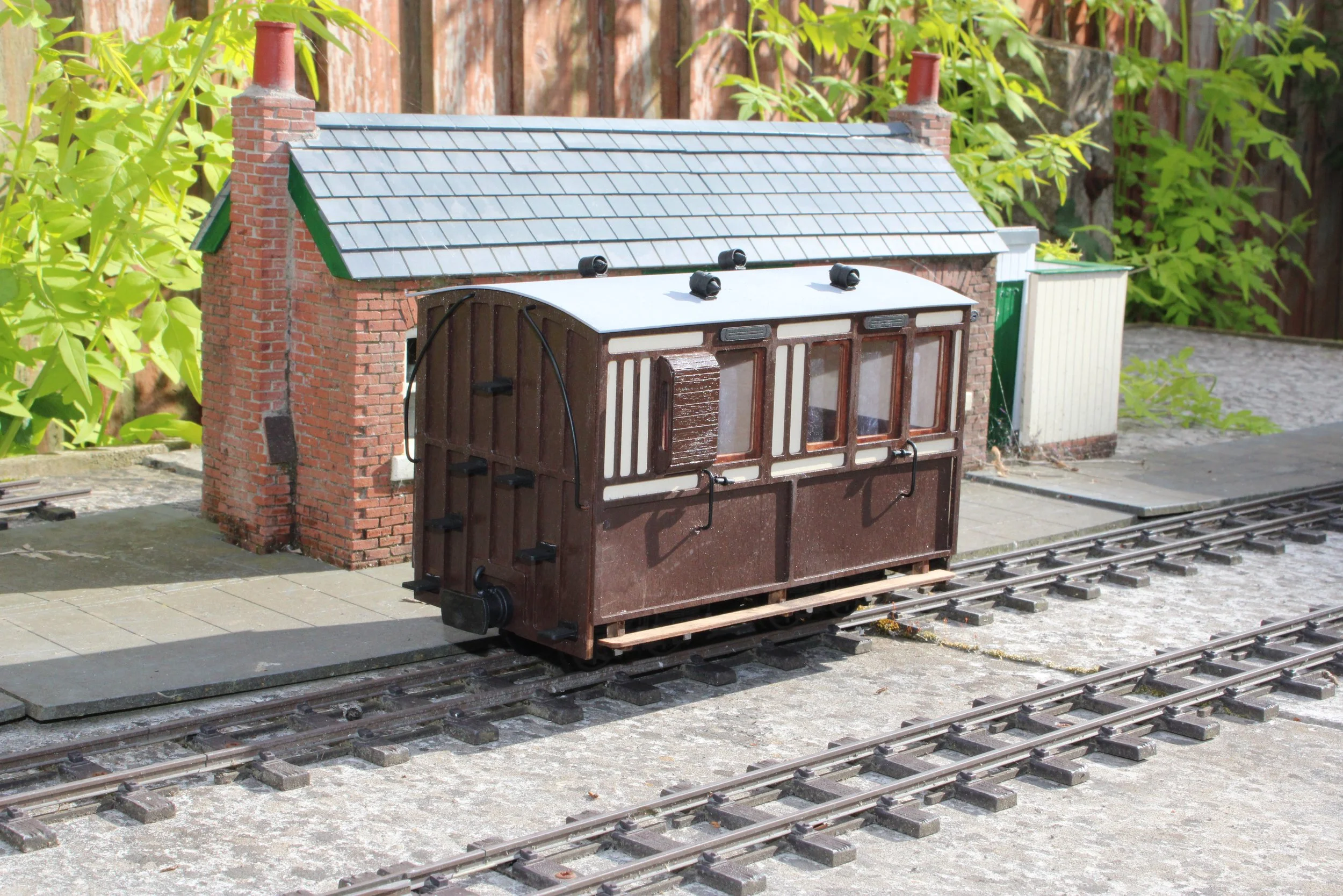 2 Compartment Dean Standard Guards carriage for garden railways, 16 mm and GScale
