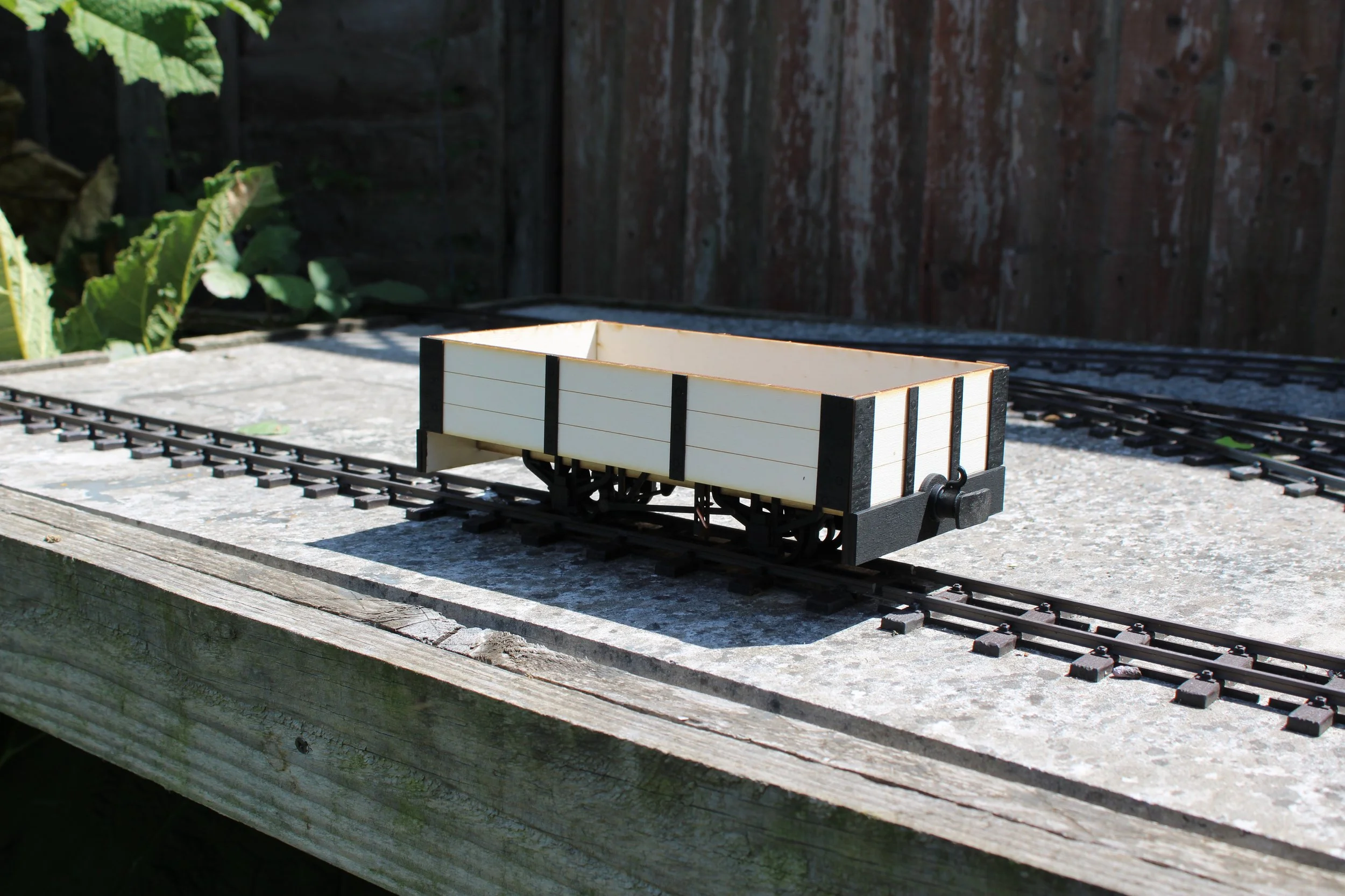7/8 ths Scale 3 Plank Wagon - 5ft 5" Wide