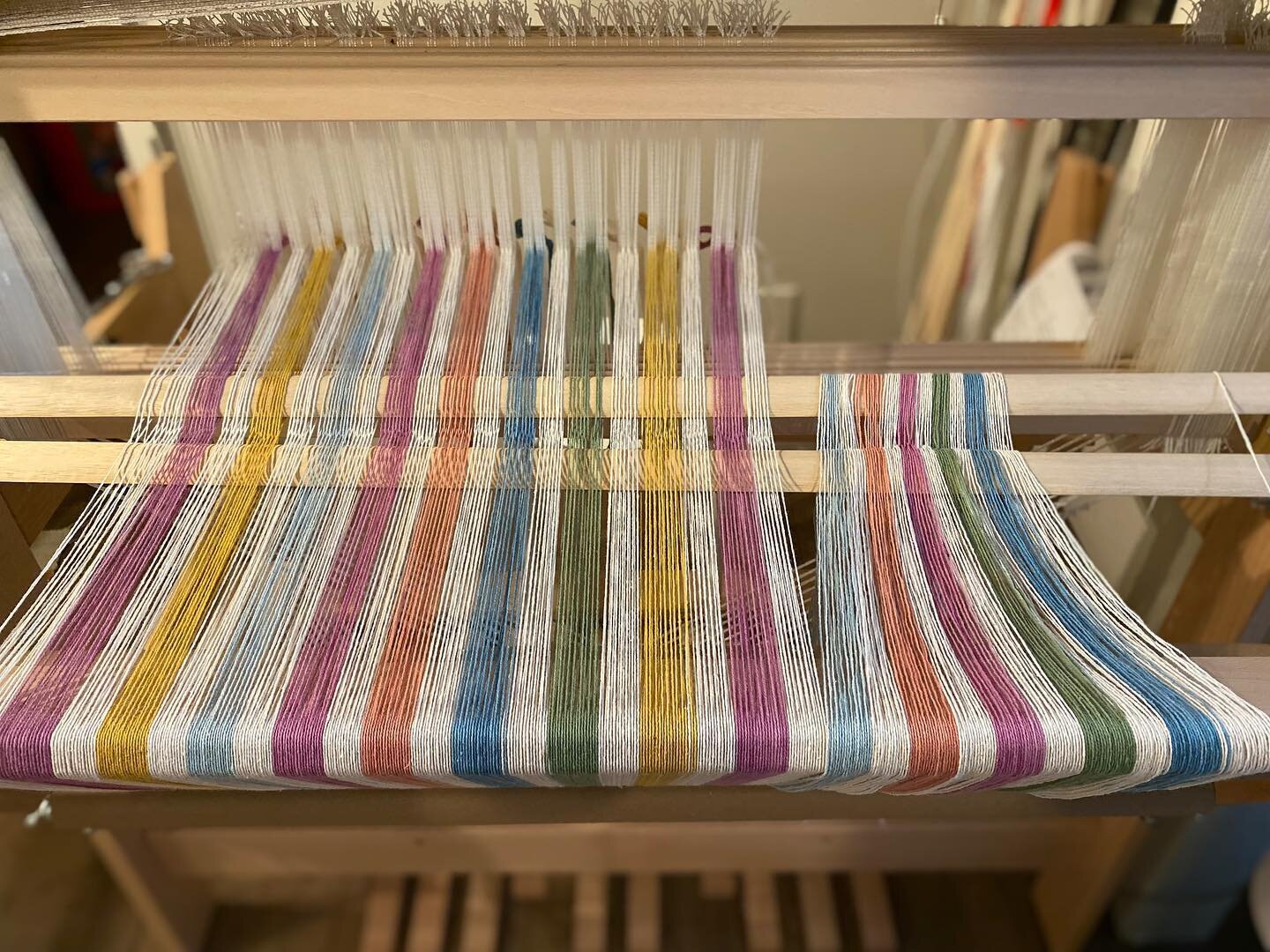 It&rsquo;s a New year and there&rsquo;s a new warp going on one of my looms. This 8/2 cotton is extra special because it is naturally dyed by @mayanhands. I&rsquo;m making the Friendship Towels by @sarahjacksonhandwovendesign from the Sept/Oct 2014 i