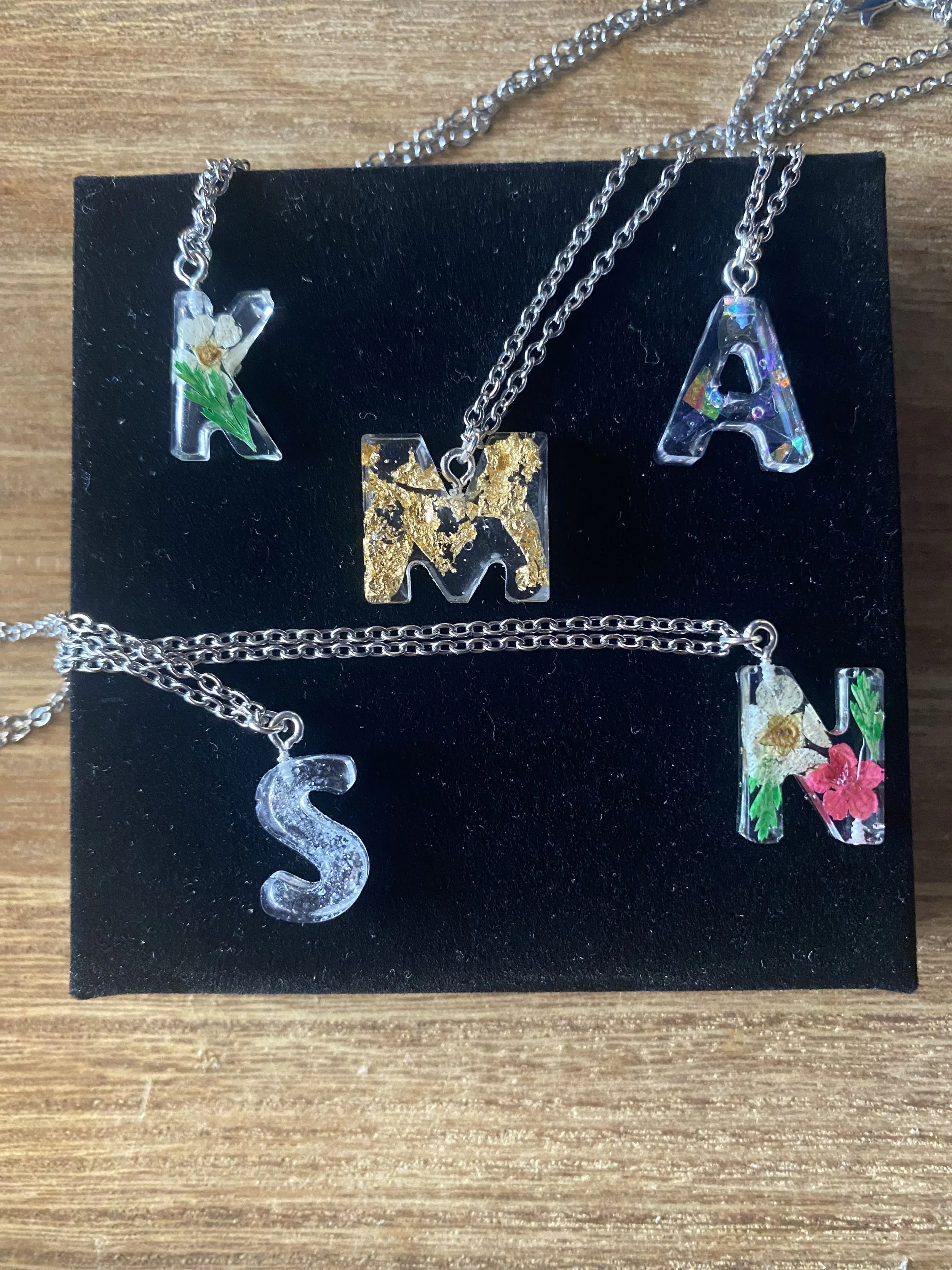 initial_necklaces.jpg