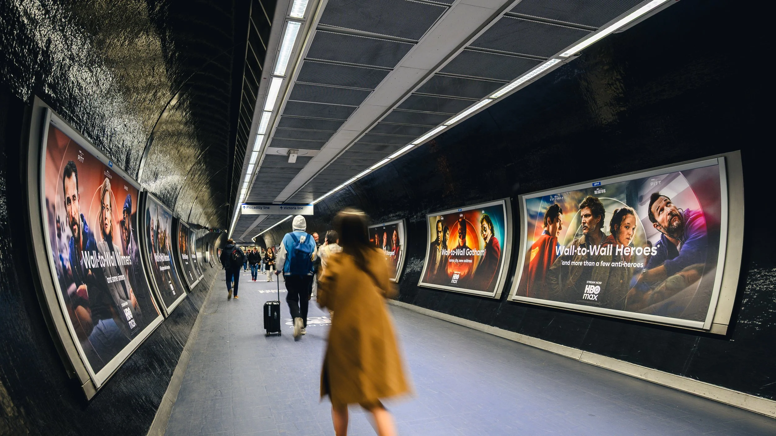 230326 SB Rail London CS HBO Max 4.jpg