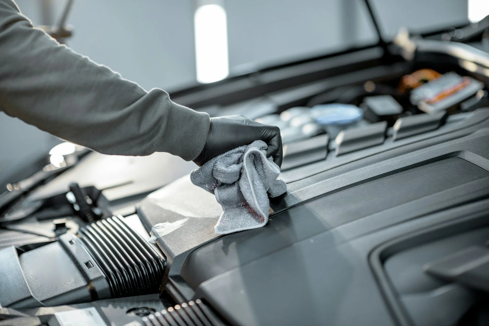 Engine Bay Detailing in Newmarket for Better Resale Value