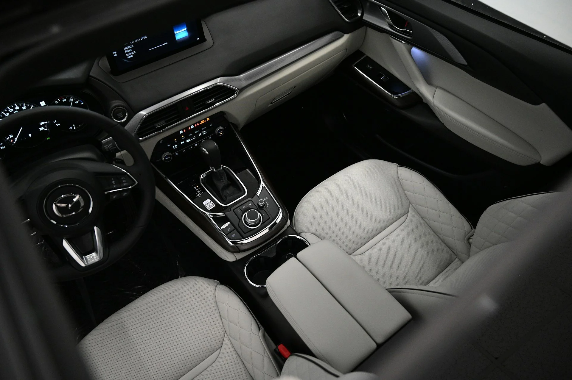 Newmarket Interior Odour Guide: Causes, Diagnosis, and Detailing Add-Ons