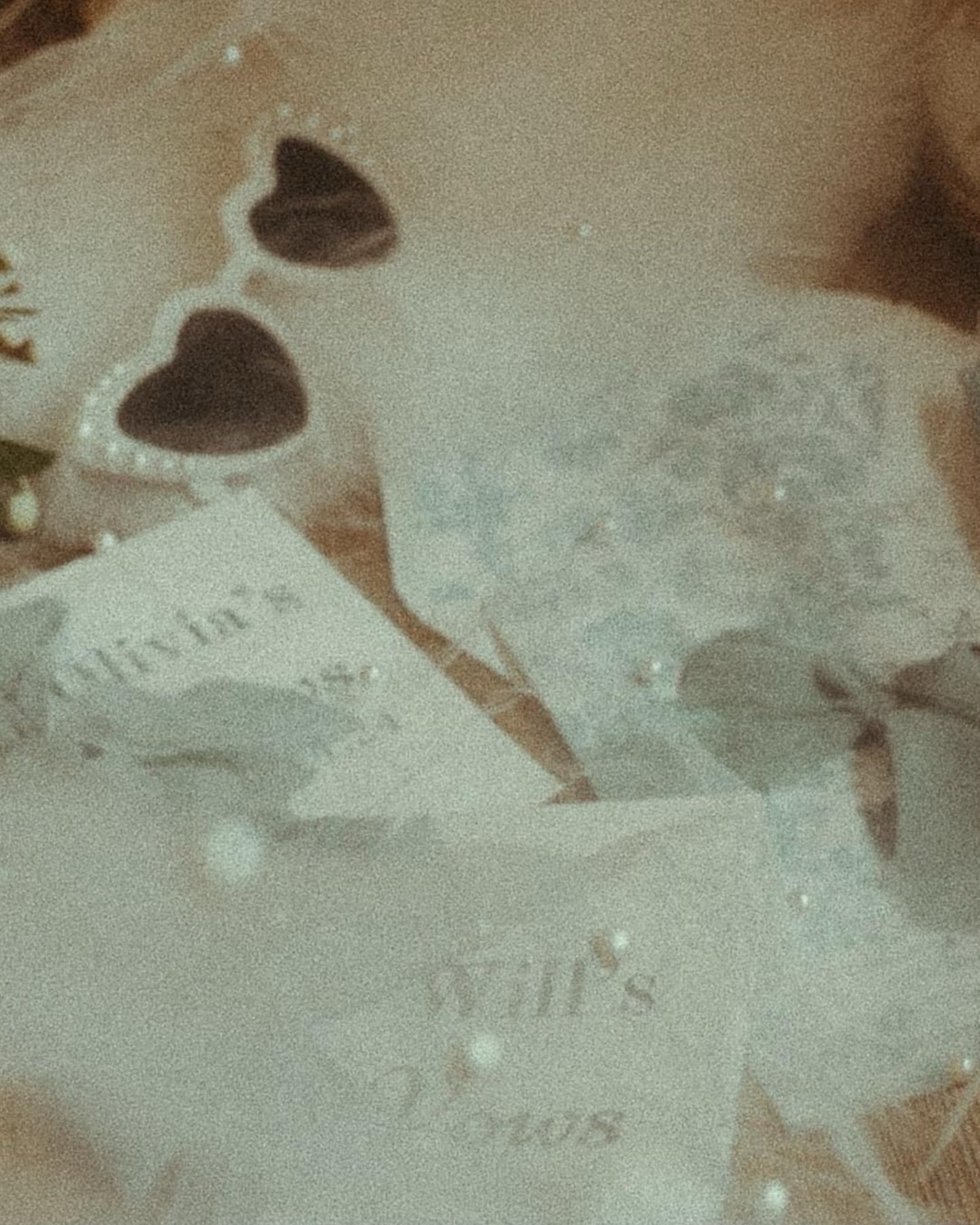 The dreamiest vintage weddings lately! Full of rain but oh so much love this day! #agophotography_  #wedding #weddingday #weddingphotography #weddinginspiration #weddingideas #vintagestyle #vintagewedding #vintagevibes #nashvillephotographer #huntsvi