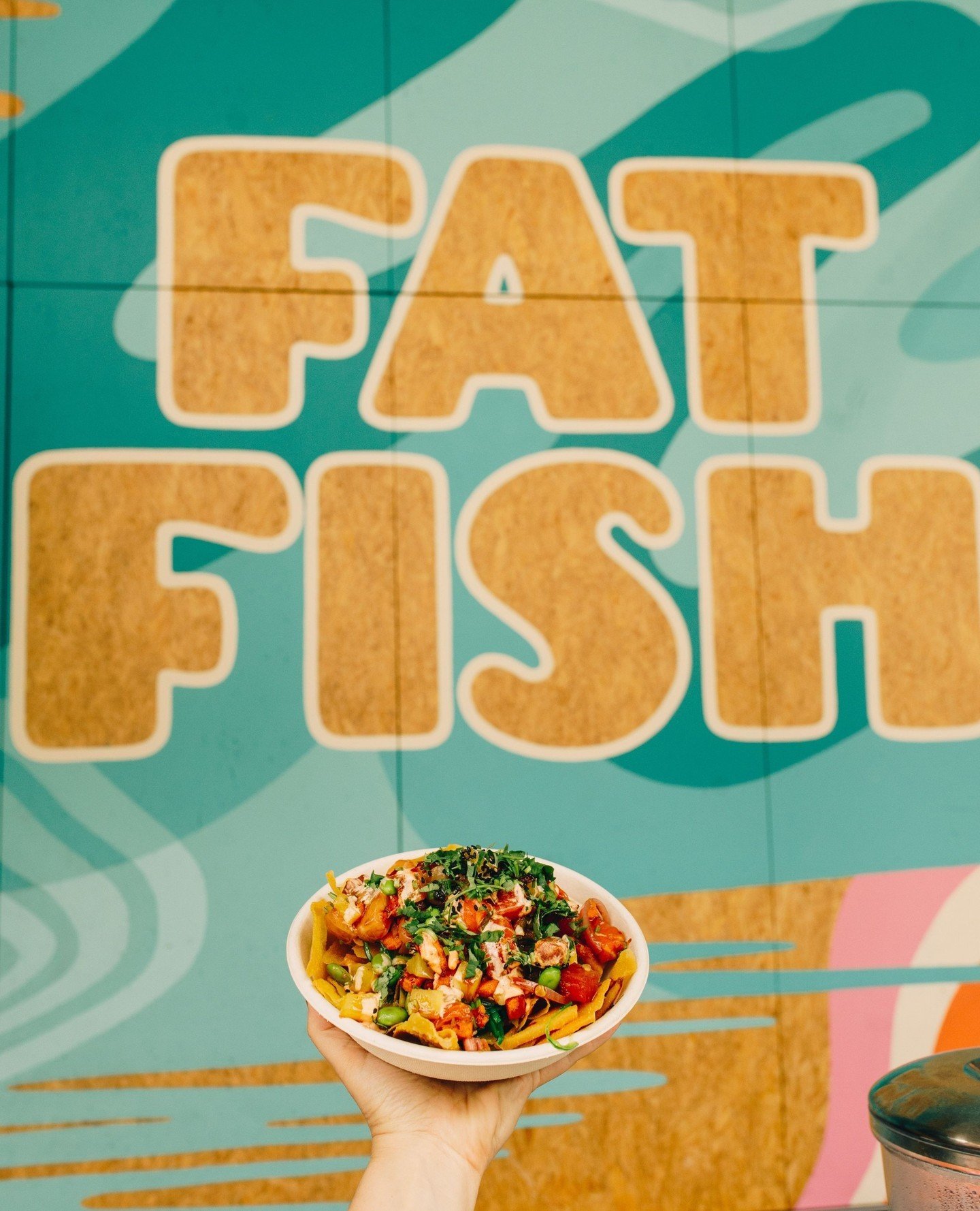 You know what they say...a bowl of poke nachos a day keeps the hunger away 🍣