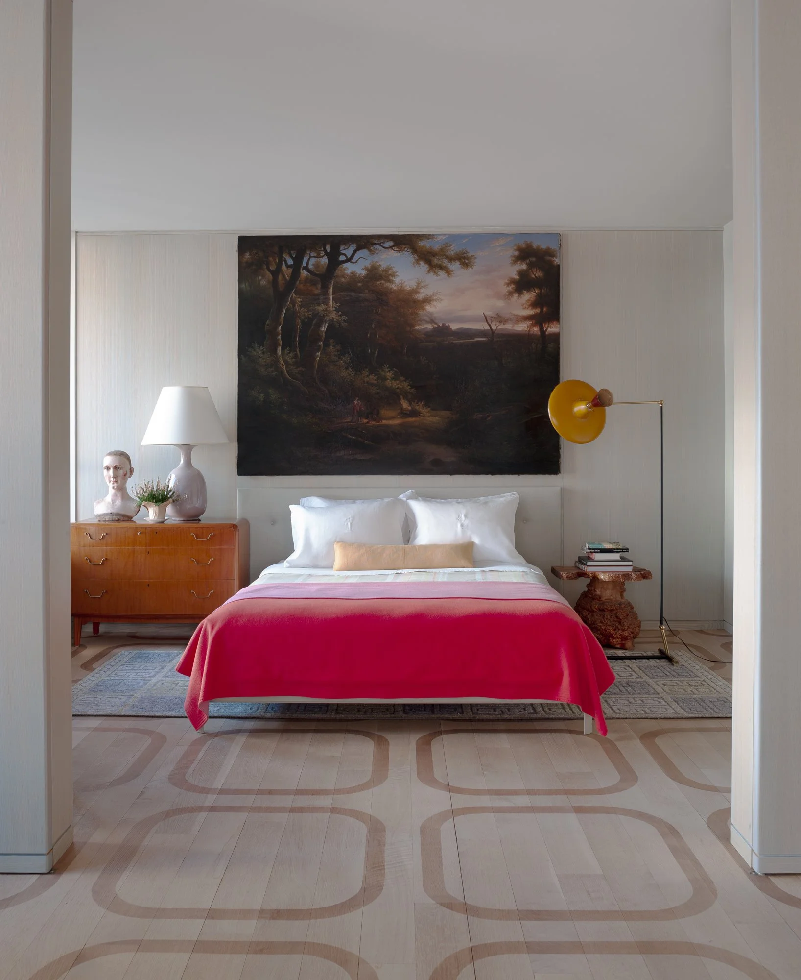 MIDTOWN APARTMENT, NEW YORK