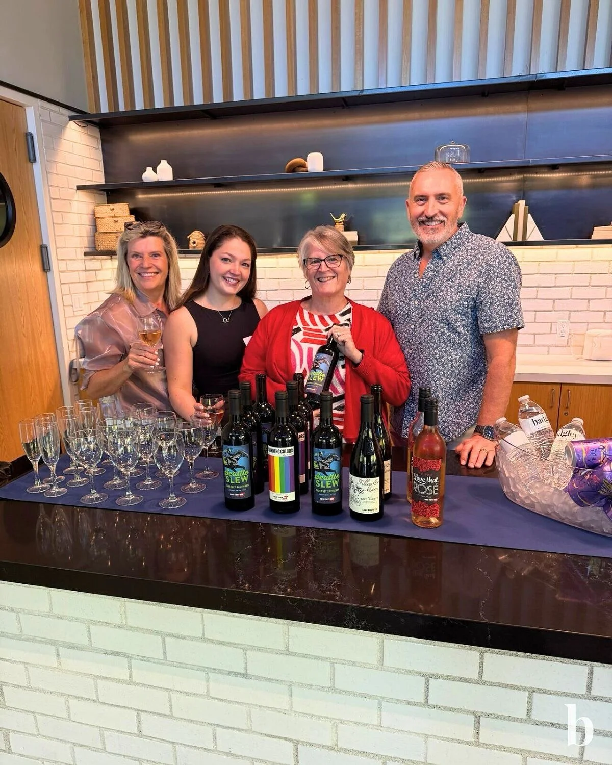 We had a great time hosting our past clients at our Client Appreciation Happy Hour last week! 🥂 It was a joy catching up with so many of our wonderful past clients and celebrating the relationships that make this work so meaningful. A special thank 