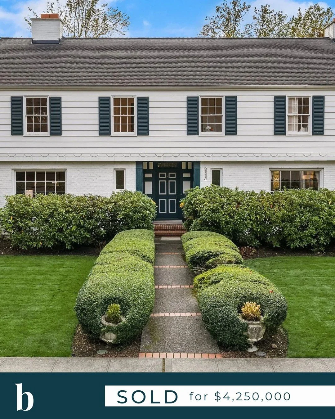 Congratulations to our sellers on the closing of this timeless Seattle home. ✨

With thoughtful preparation and pricing, we secured a full-price offer for this half-acre double lot with direct access to Windermere Park and the Beach Club. Cheers! 🥂

