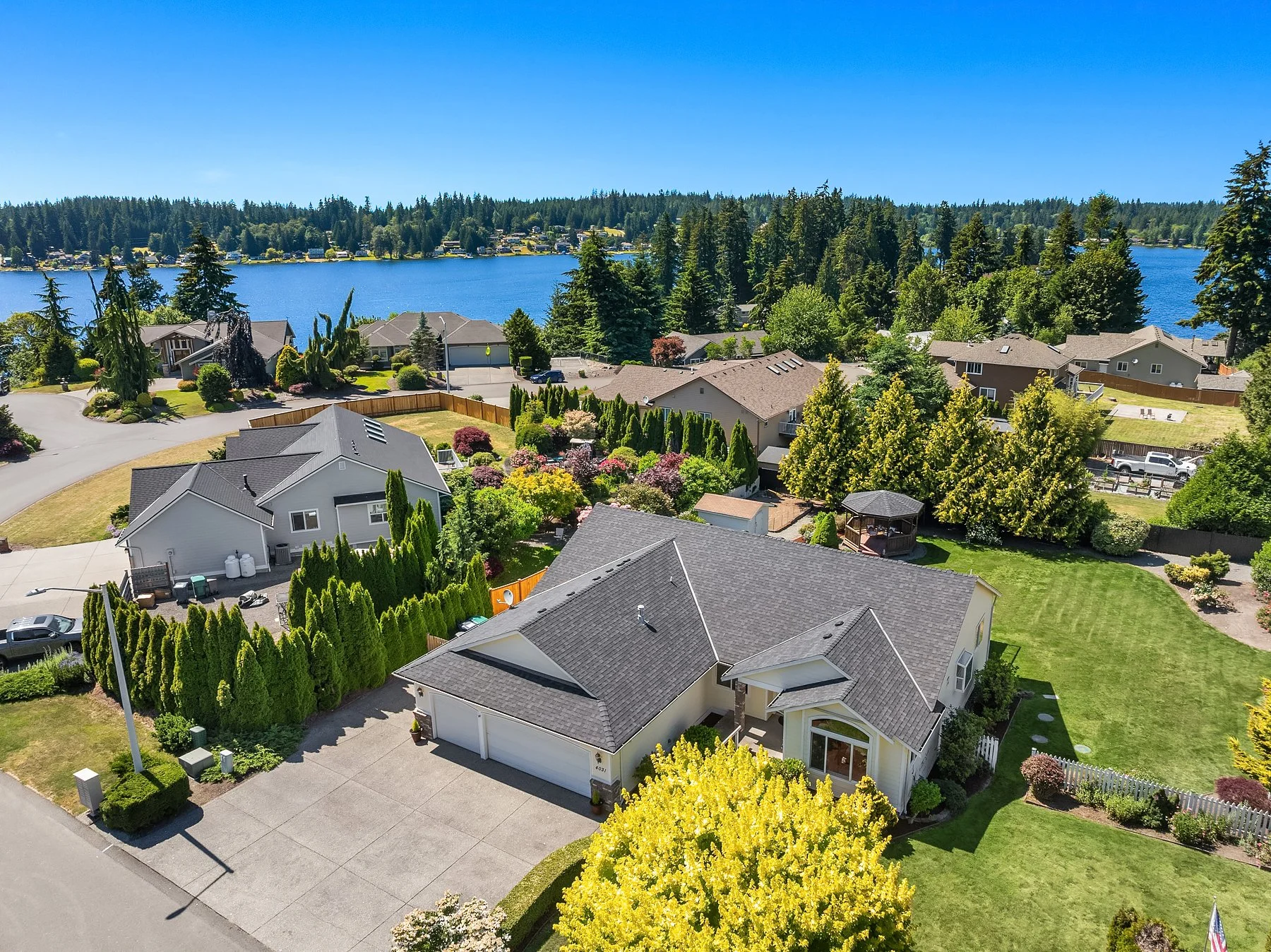 4031 157th St NW, Stanwood WA 98292