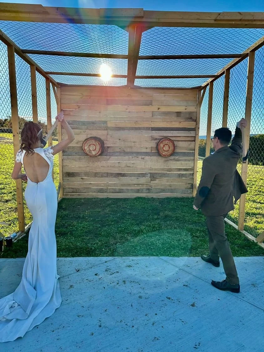 axe throwing 1.jpg