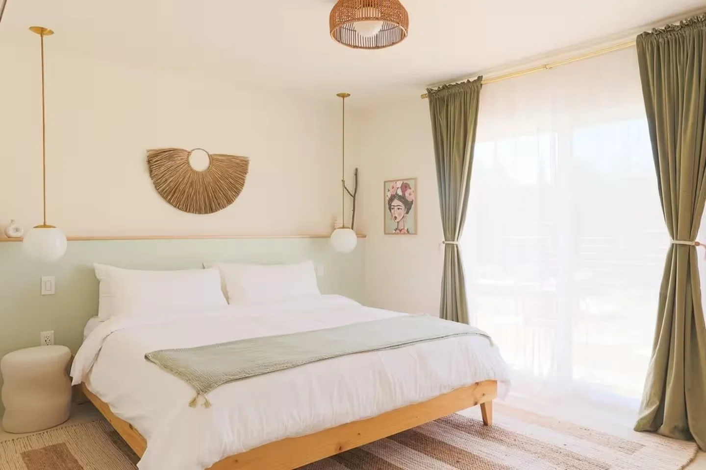 1. Guest bedroom.jpg