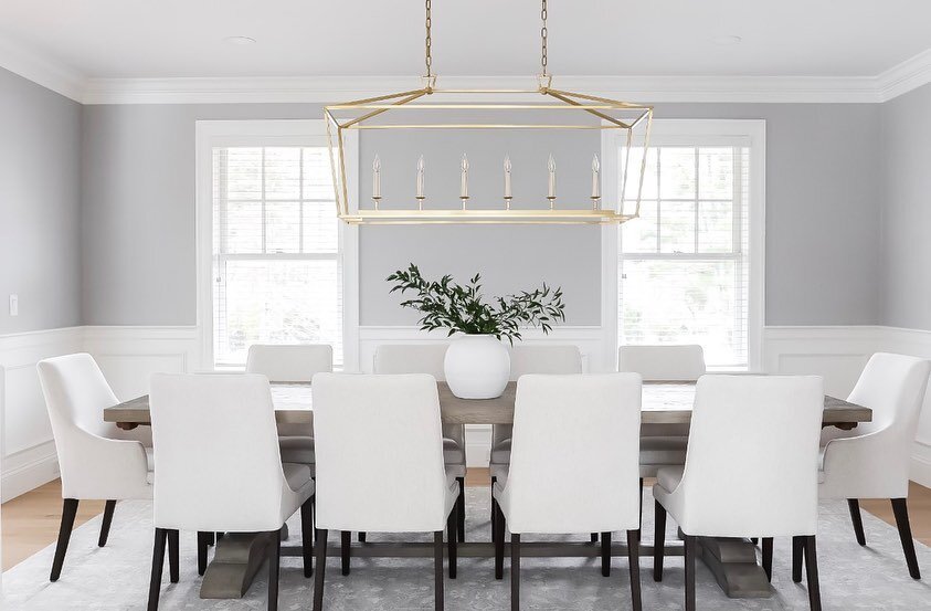 My clients wanted a classic and timeless dining room that they could entertain and host holidays in. A dining table that extends to seat 12, comfortable upholstered chairs in a performance fabric, a classic linear chandelier, and tailored linen textu