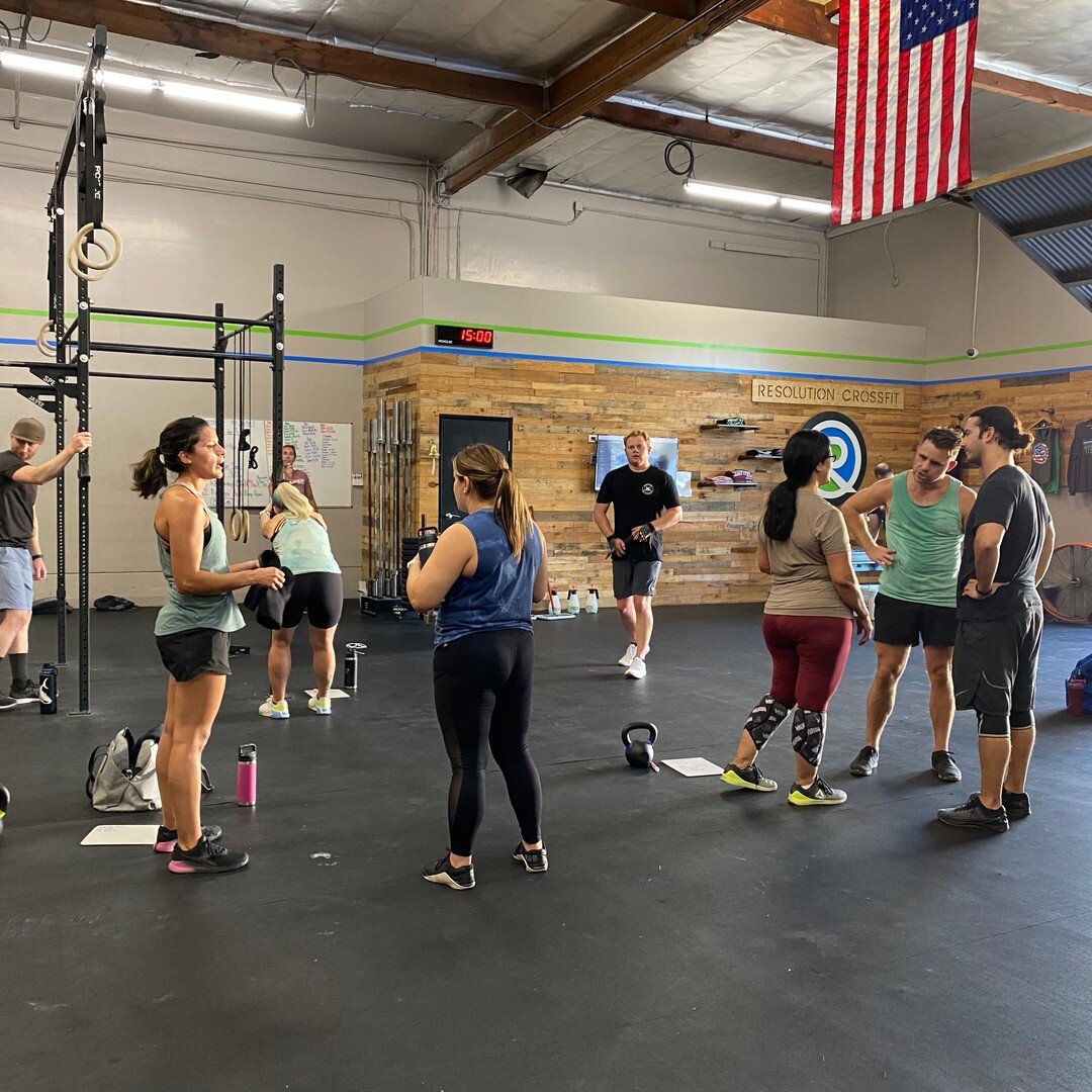 THRESHOLDS FOR PAIN

PERFORMANCE

Every 90 sec for 5 sets
3 Front Squats

For time, reps of:
50-40-30-20-10
Med Ball Cleans, 20#/14#
Burpees

INTERMEDIATE

Every 90 sec for 5 sets
3 Front Squats

For time, reps of:
50-40-30-20-10
Med Ball Cleans, 14#