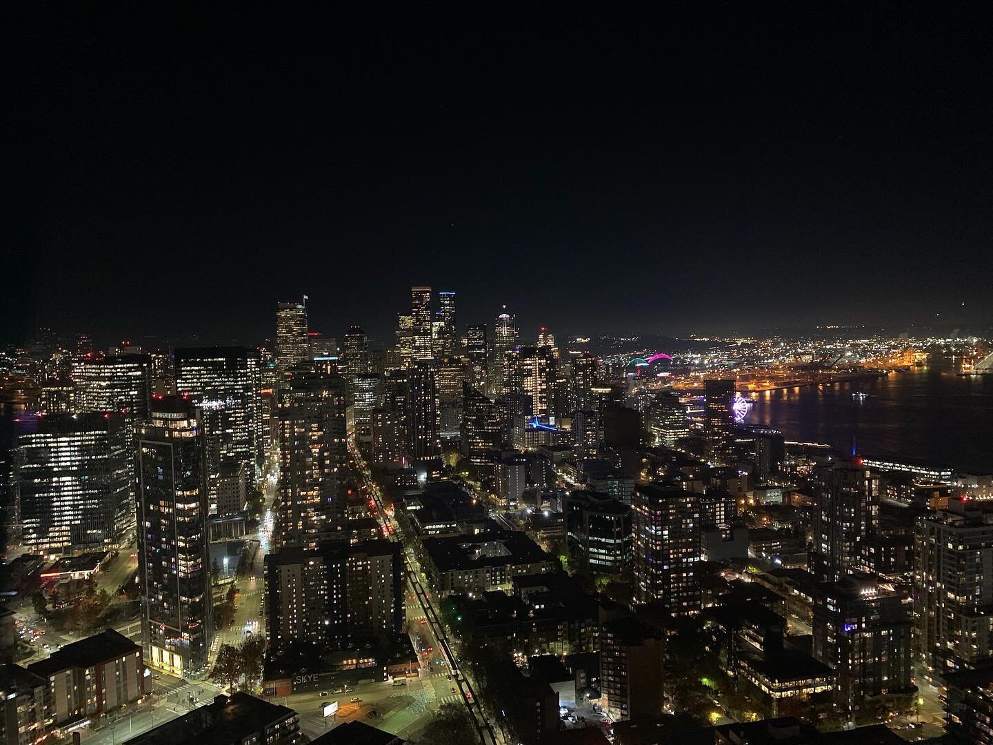 &ldquo;Our City&rdquo; 
-
-
-
-
- #seattle #seattleskyline #seattlenights #pnw #brightlights #citylife #citylights #nightphotography