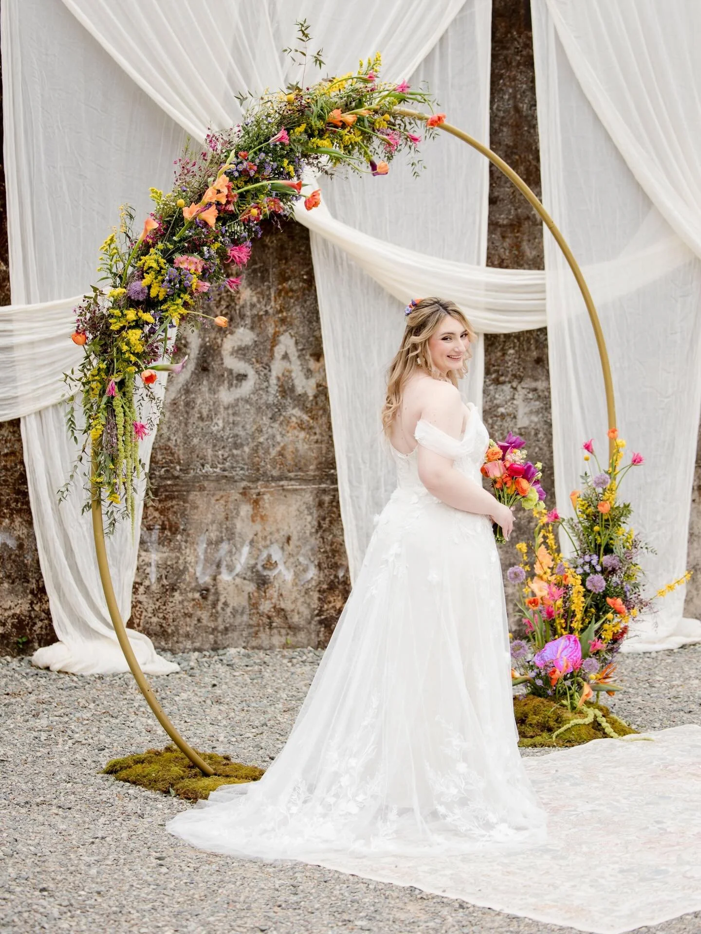 ✨KAITLYN✨
.
.
Bridal HMU: Kaylyn &amp; Caroline 💋
Bridal Party HMU: Maddie, Kaylyn &amp; Caroline 💋
.
.
Photo Credit: @timmesterphotography 📸