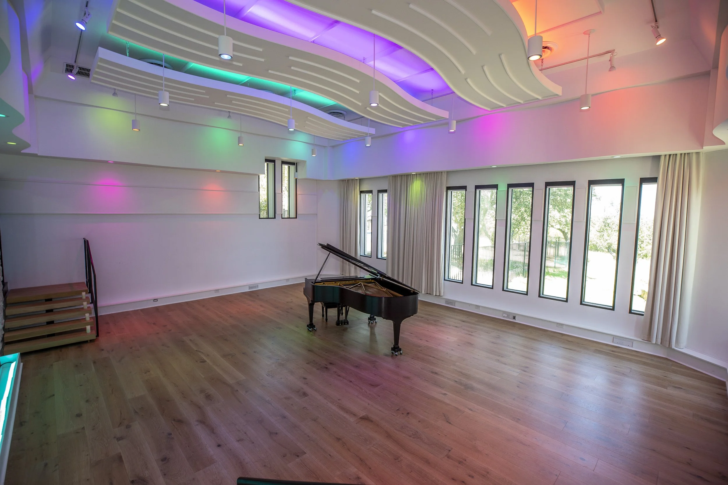 Live Room
