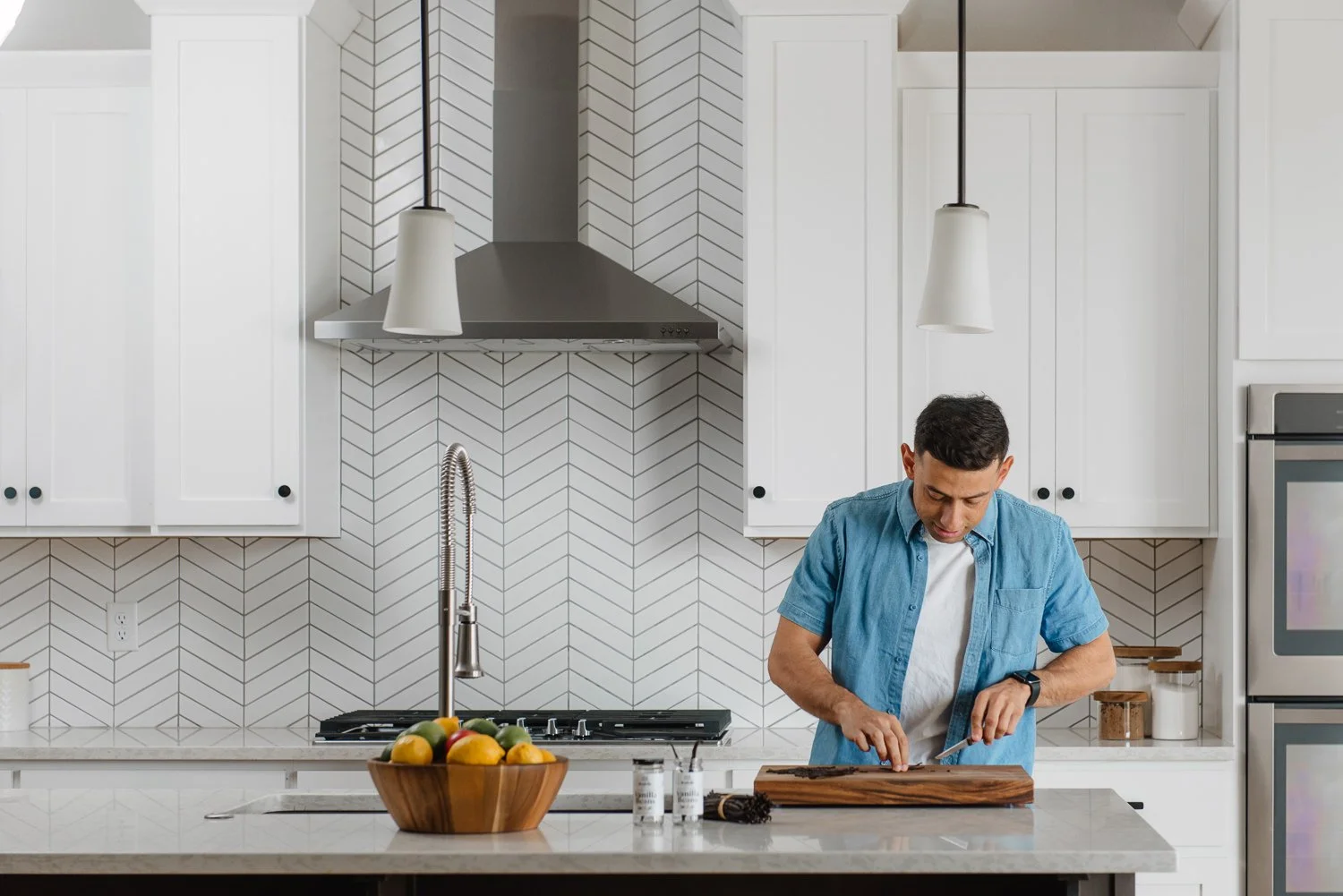 Professional product branding photography for Rodelle Vanilla in northern Colorado - Lifestyle photography baking 