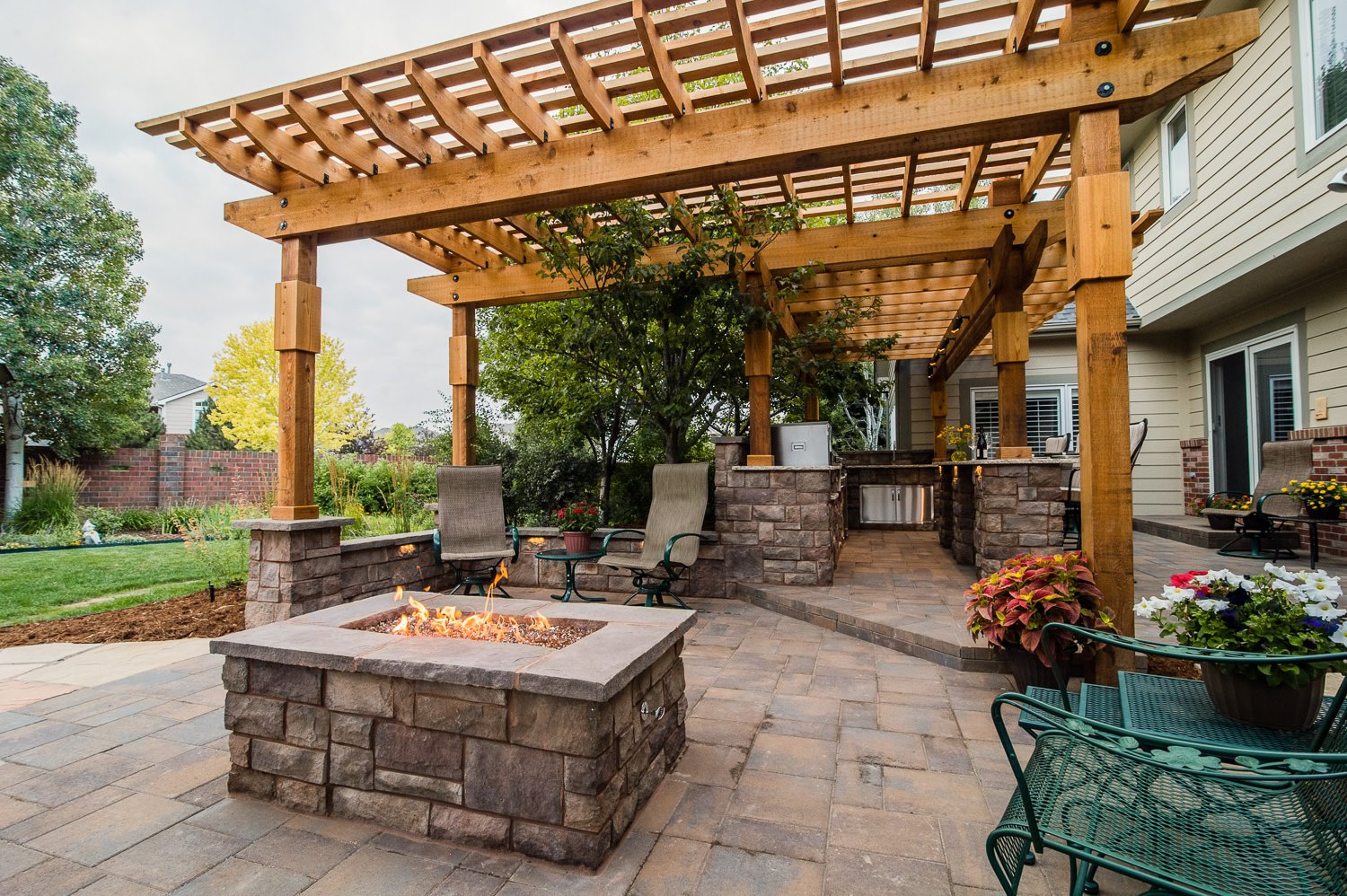 RyanWanekaPhotography_Landscaping_RealEstate_AllTerrain_Patio2_45.jpg
