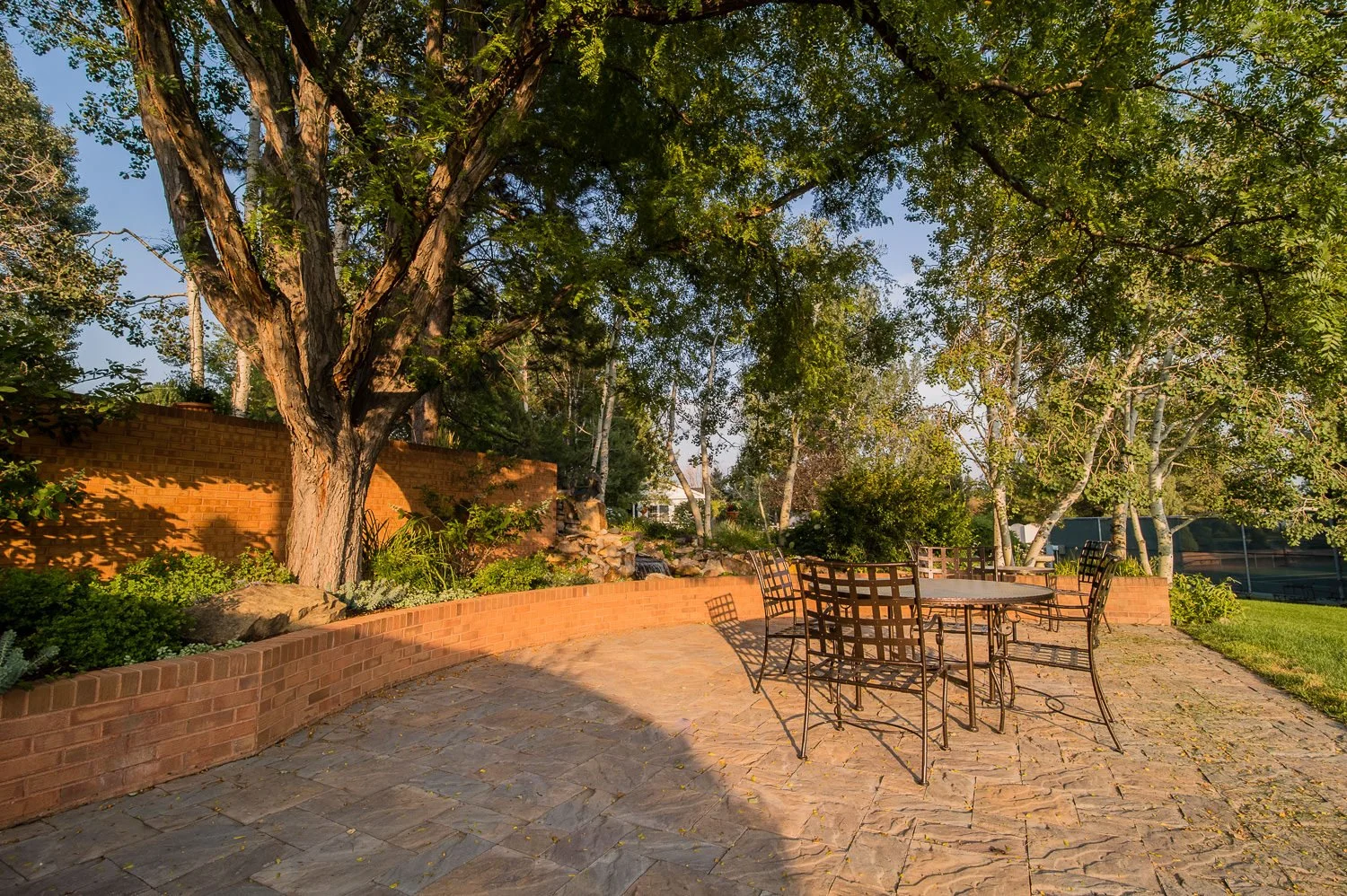 RyanWanekaPhotography_Landscaping_RealEstate_AllTerrain_Patio1_35.jpg
