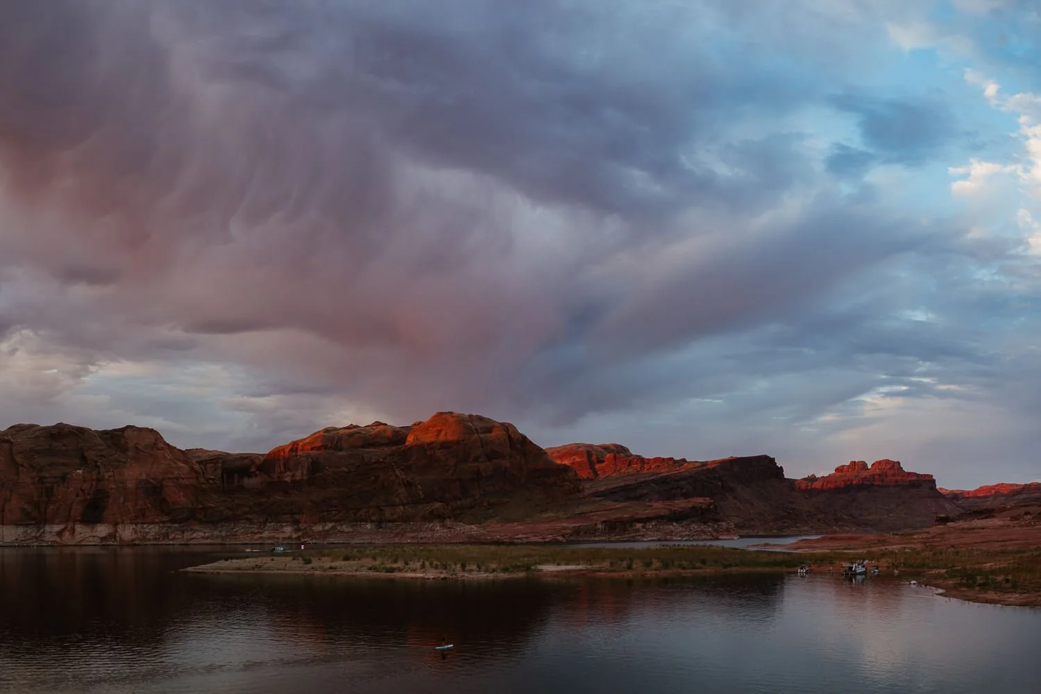 Professional adventure photography at Lake Powell, Utah - landscape photography