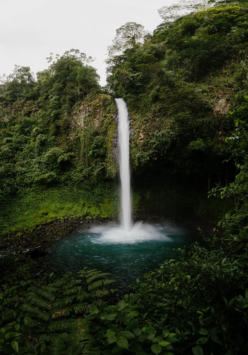 Landscape photograph of La Fortuna Waterfall in Costa Rica