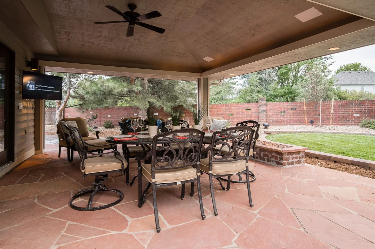 RyanWanekaPhotography_Landscaping_RealEstate_AllTerrain_Patio1_44.jpg
