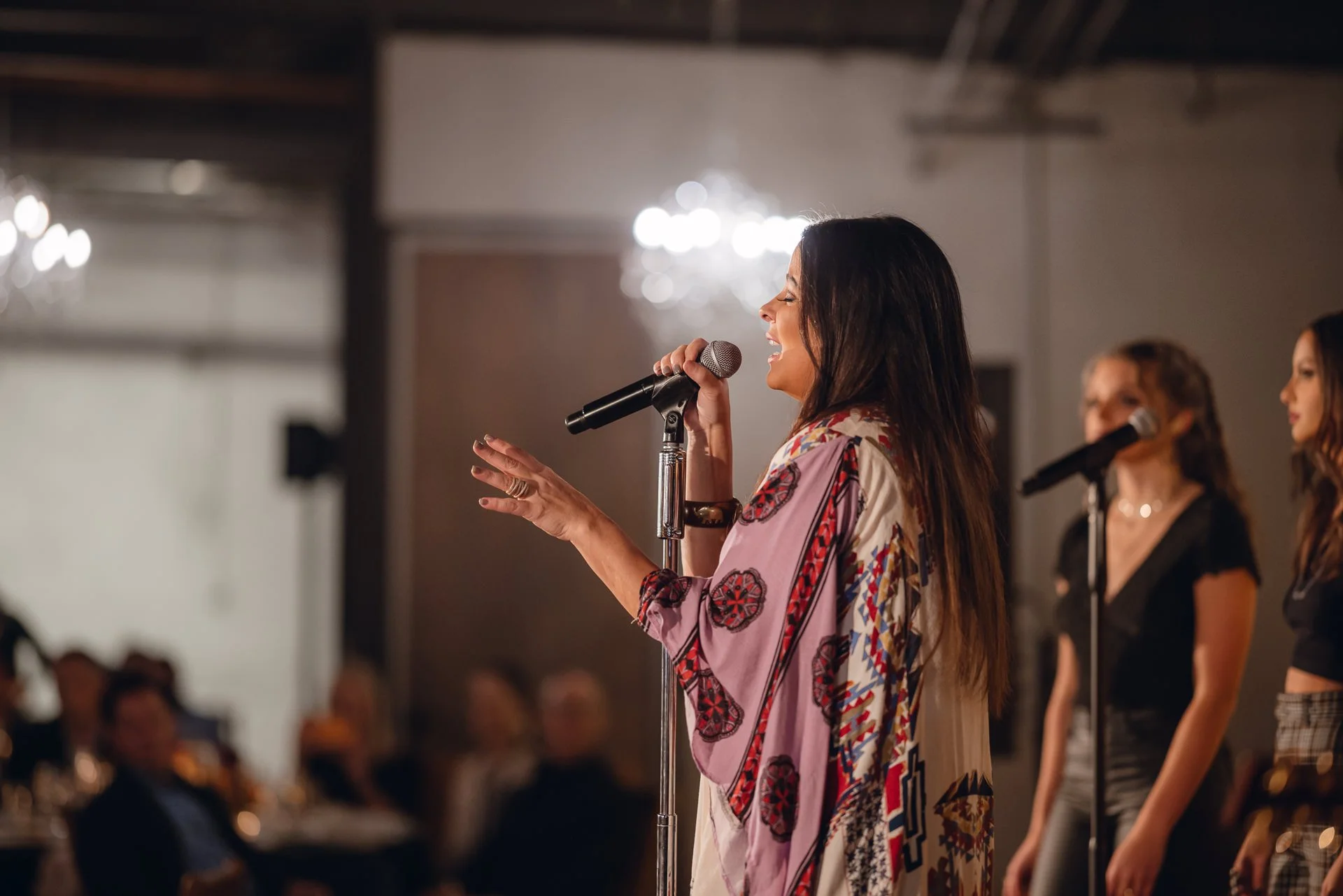 11-08-2022_Inspirato Amplified Event Sara Evans Country Music Dinner Concert Denver Colorado_Ryan Waneka_39.jpg