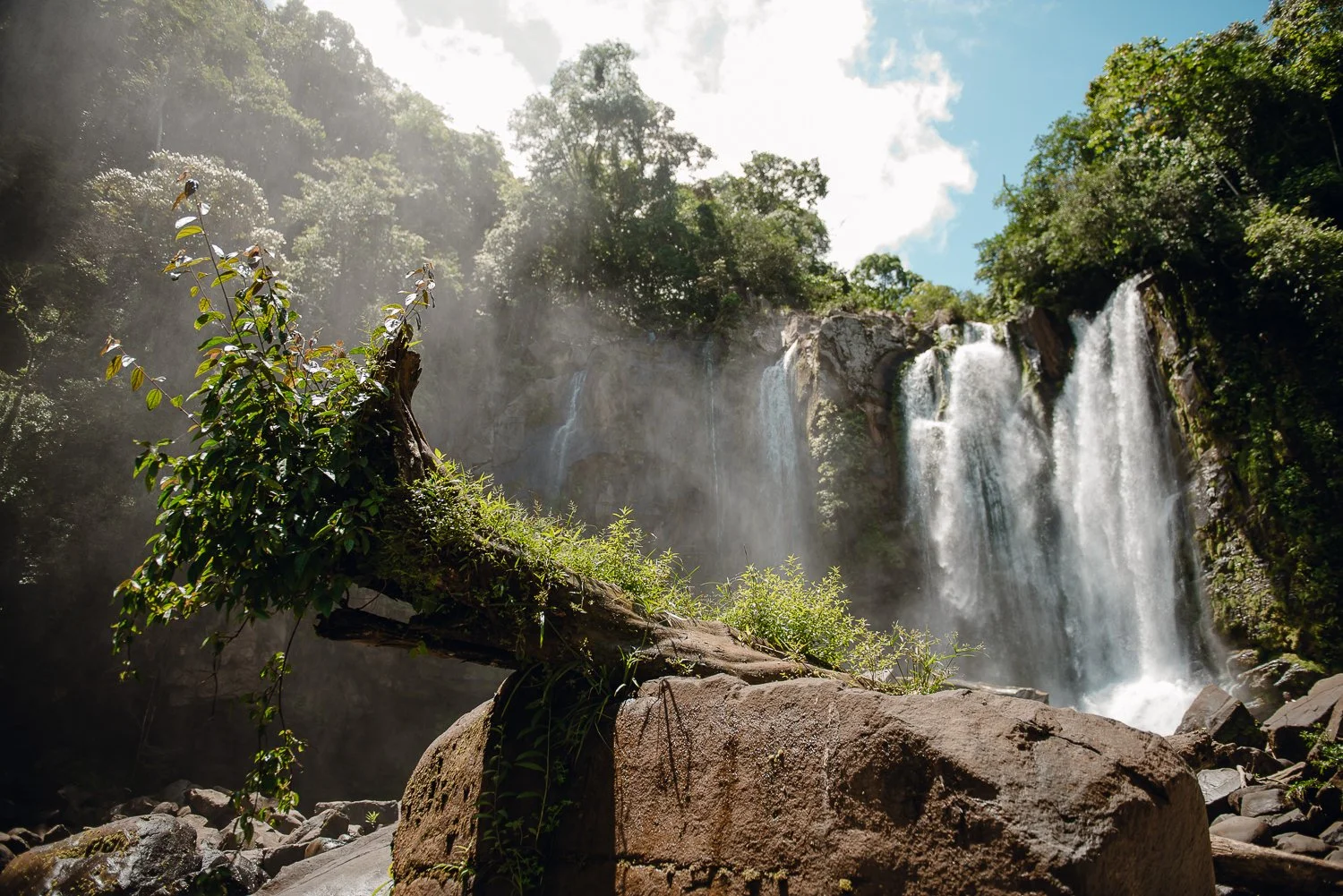 Travel photography of Nuayaca Falls in Uvita, Costa Rica