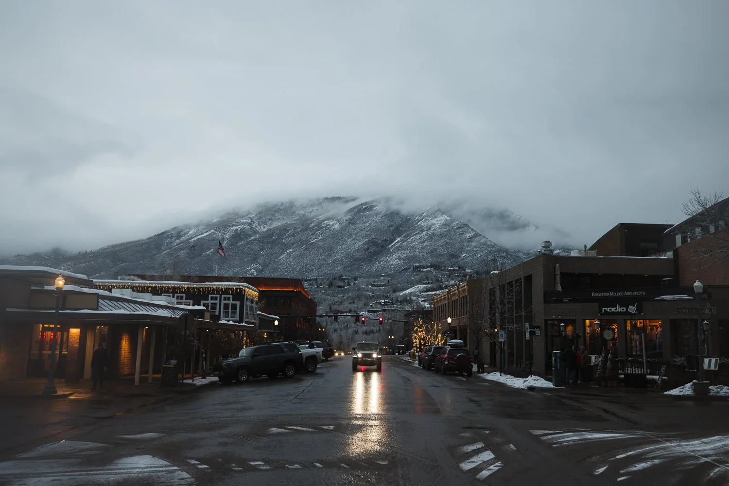 Ryan Waneka Photography Aspen Colorado Booking.com travel tourism destination-28.jpg