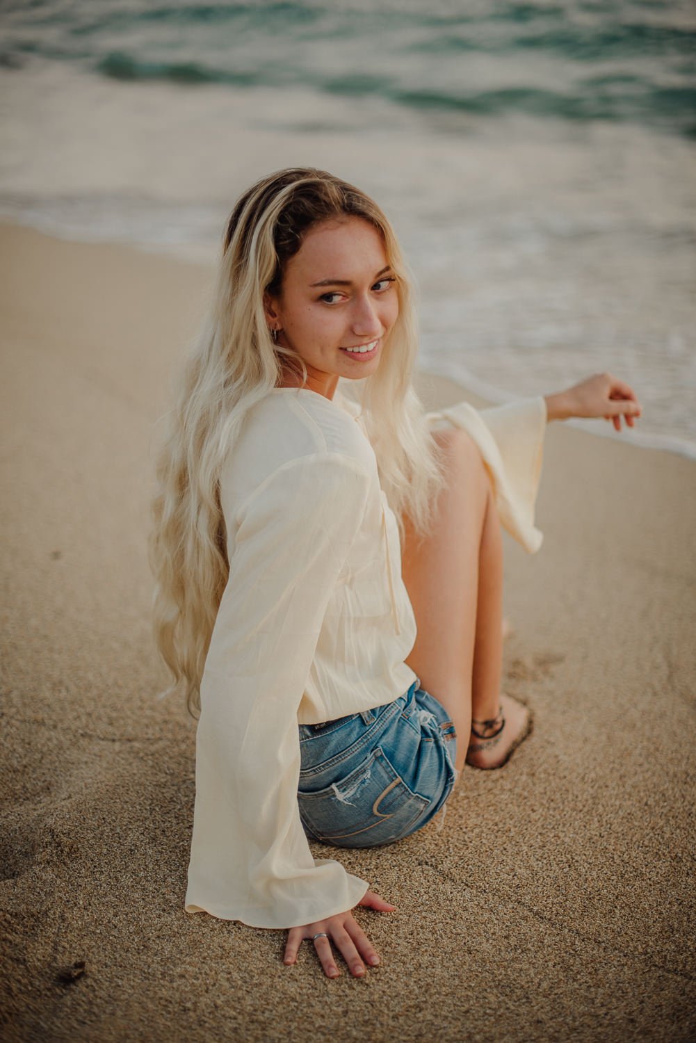 Professional travel photography in Oahu, Hawaii - lifestyle portrait