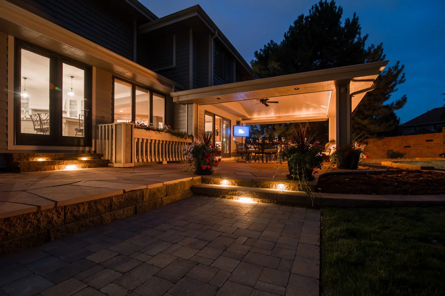 RyanWanekaPhotography_Landscaping_RealEstate_AllTerrain_Patio1_60.jpg