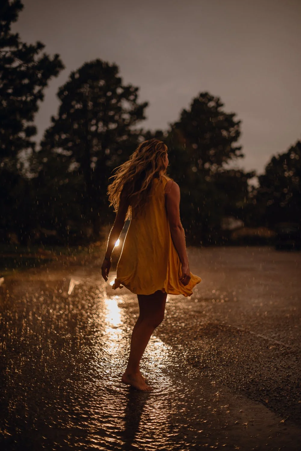 Professional creative portrait photography in Colorado Springs, Colorado - moody rainy portraits of Edee